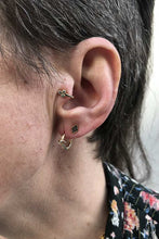 Load image into Gallery viewer, Earcuff Tragus 3-strass
